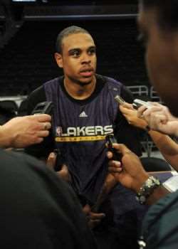 10-11赛季NBA总决赛G1:热火VS小牛