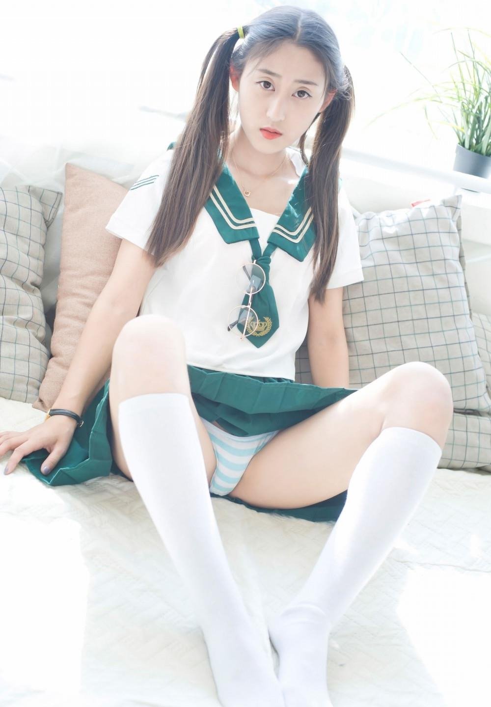 vv小说