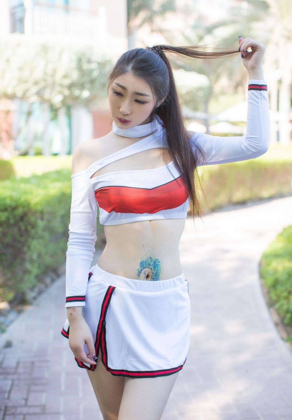 ��Ů����