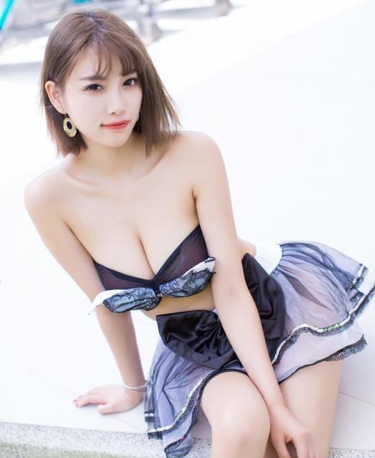 吃英语老师的小白兔