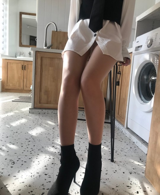 ����